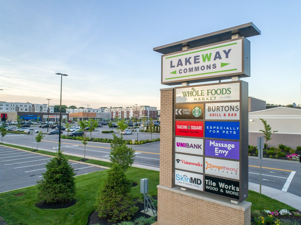 Commercial Real Estate Photography in MA - Lakeway Commons by Grossman Development, photo by Photoflight Aerial Media.